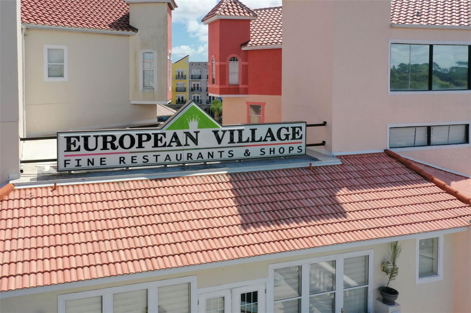 EUROPEAN VILLAGE - Residential