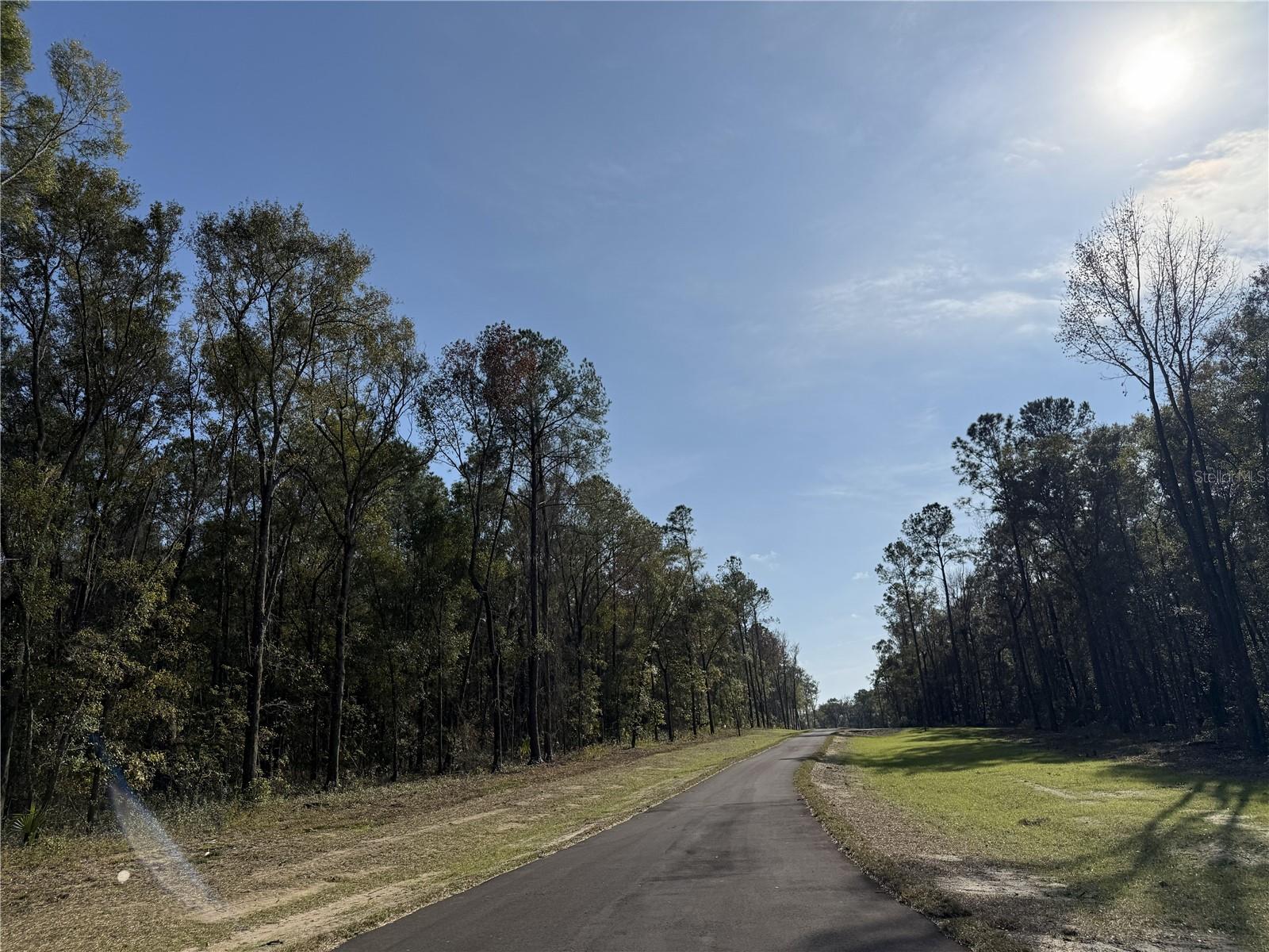 IRVINE ACRES - Land