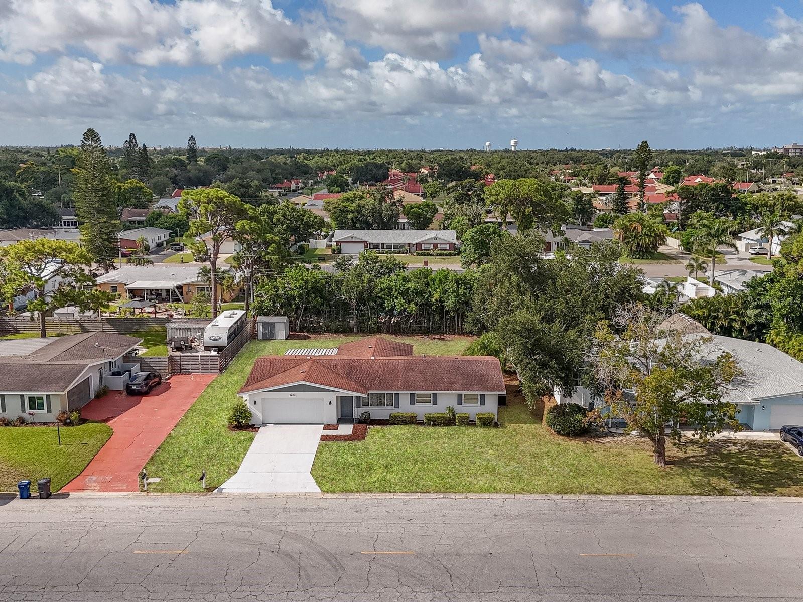 FAIRWAY ACRES UNIT THREE - Residential