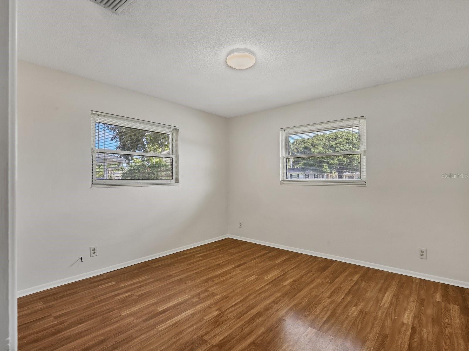 FAIRWAY ACRES UNIT THREE - Residential