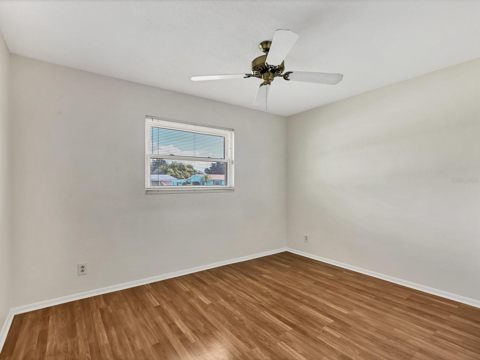 FAIRWAY ACRES UNIT THREE - Residential