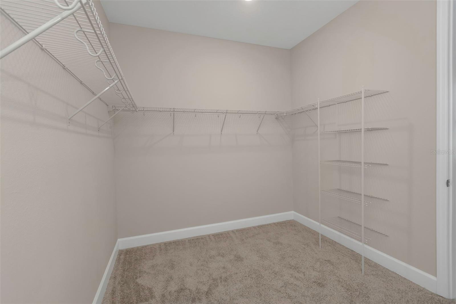 SILVER RIDGE - Residential Lease