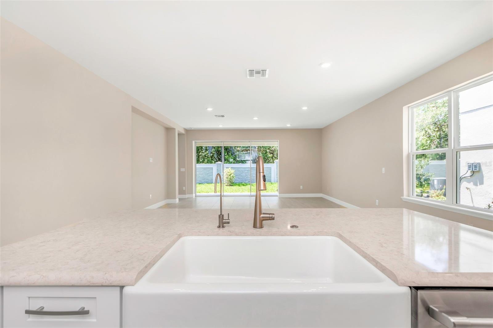 SILVER RIDGE - Residential Lease