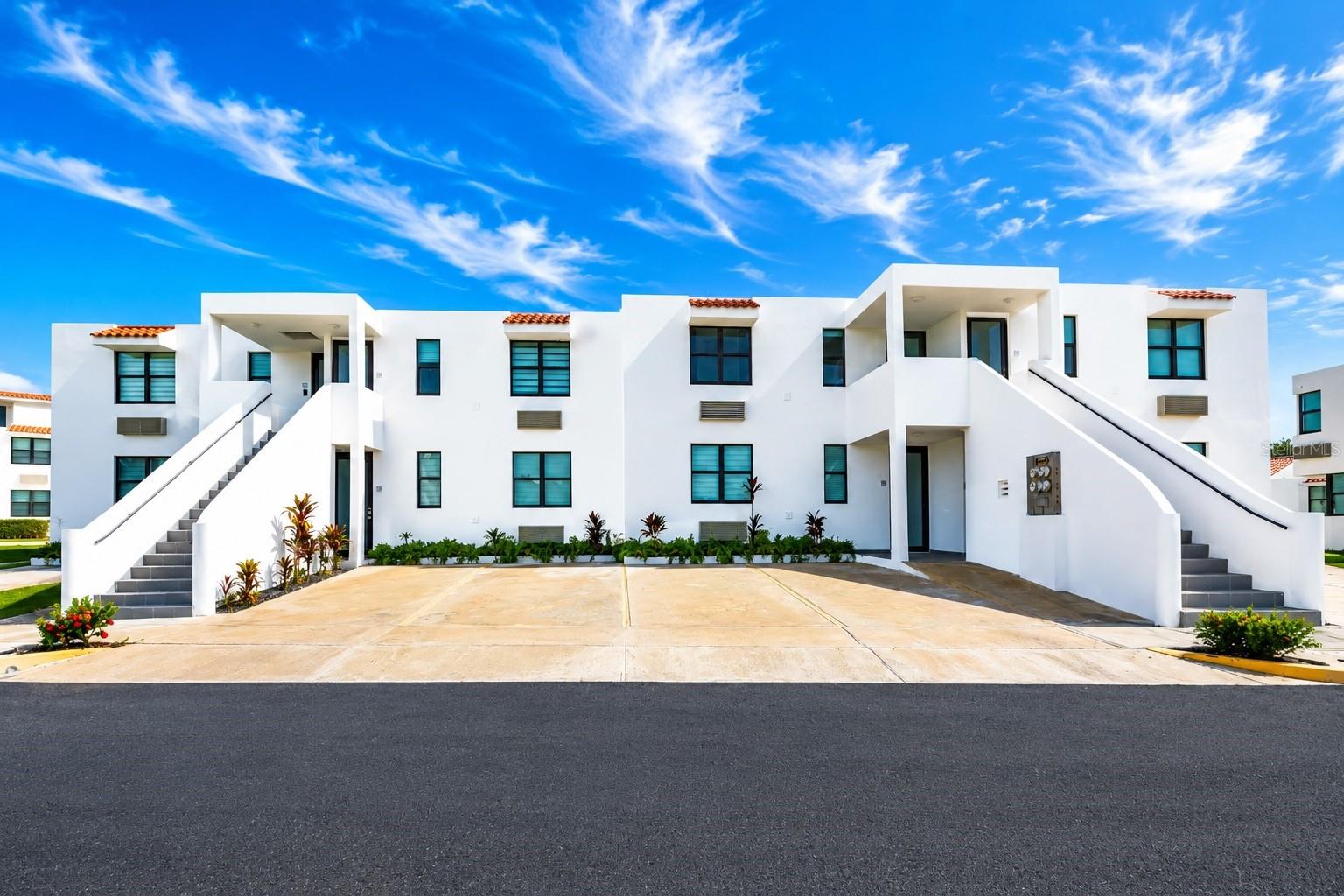 MARBELA CASA DE PLAYA - Residential