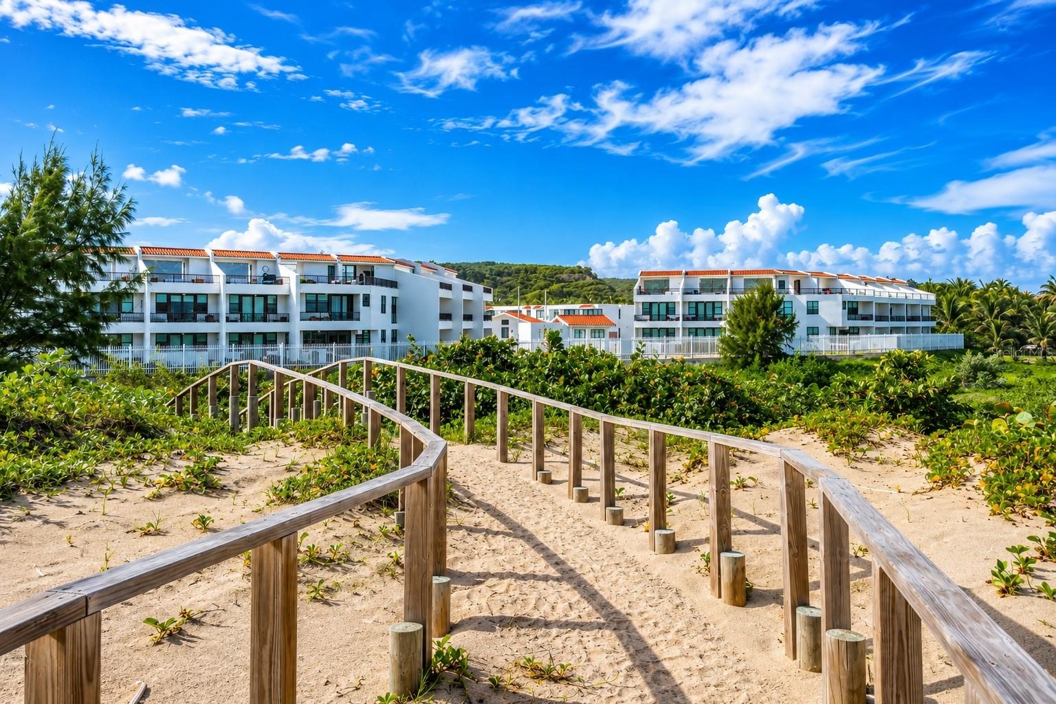 MARBELA CASA DE PLAYA - Residential