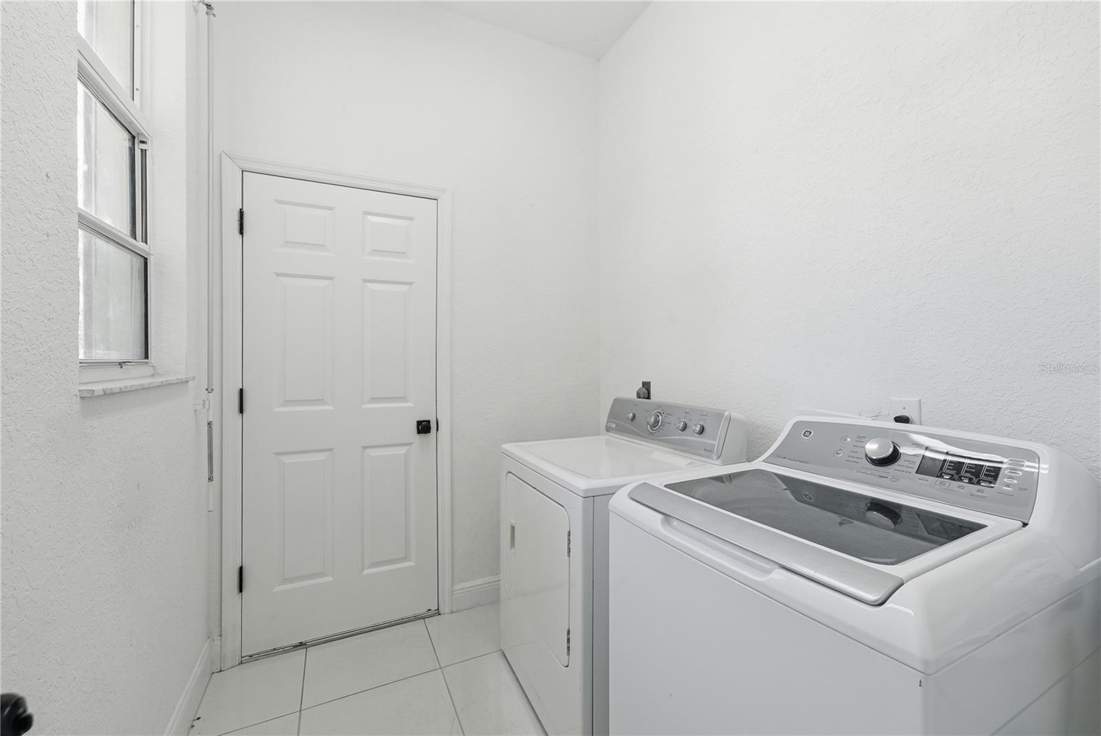 BAY LAKE RANCH UNIT 2 - Residential