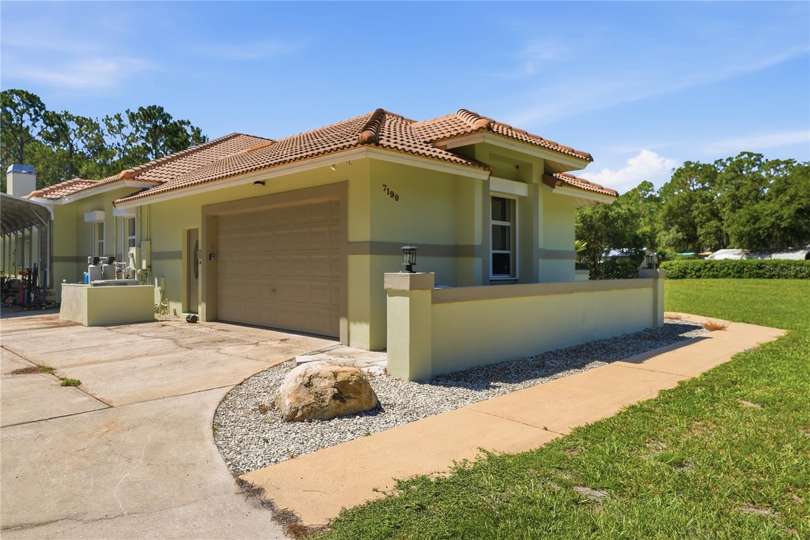 BAY LAKE RANCH UNIT 2 - Residential