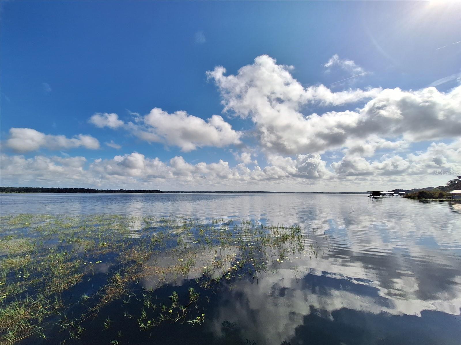 FRST LAKE - Land
