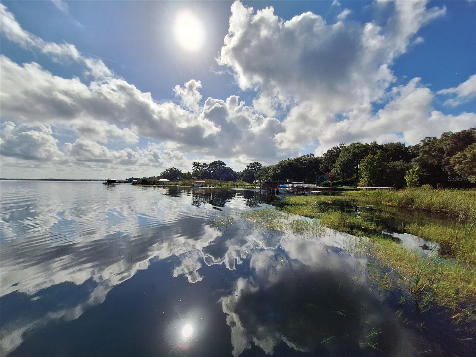 FRST LAKE - Land
