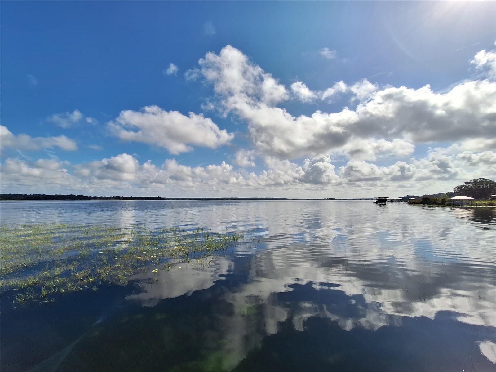 FRST LAKE - Land