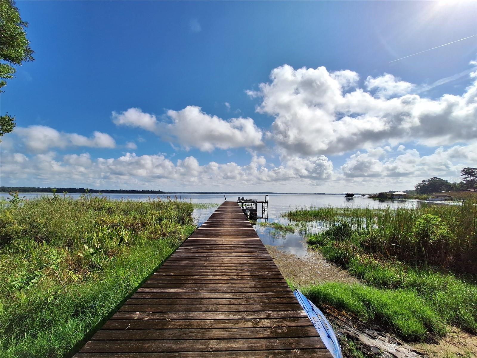 FRST LAKE - Land