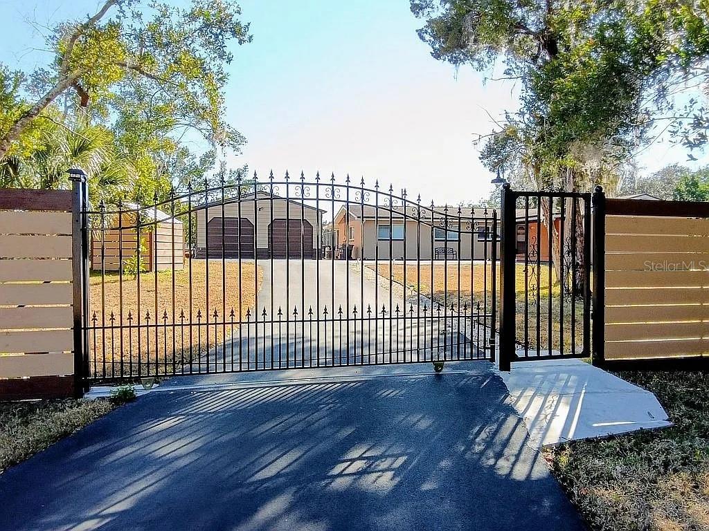 LENORE ADD UN 5 - Residential