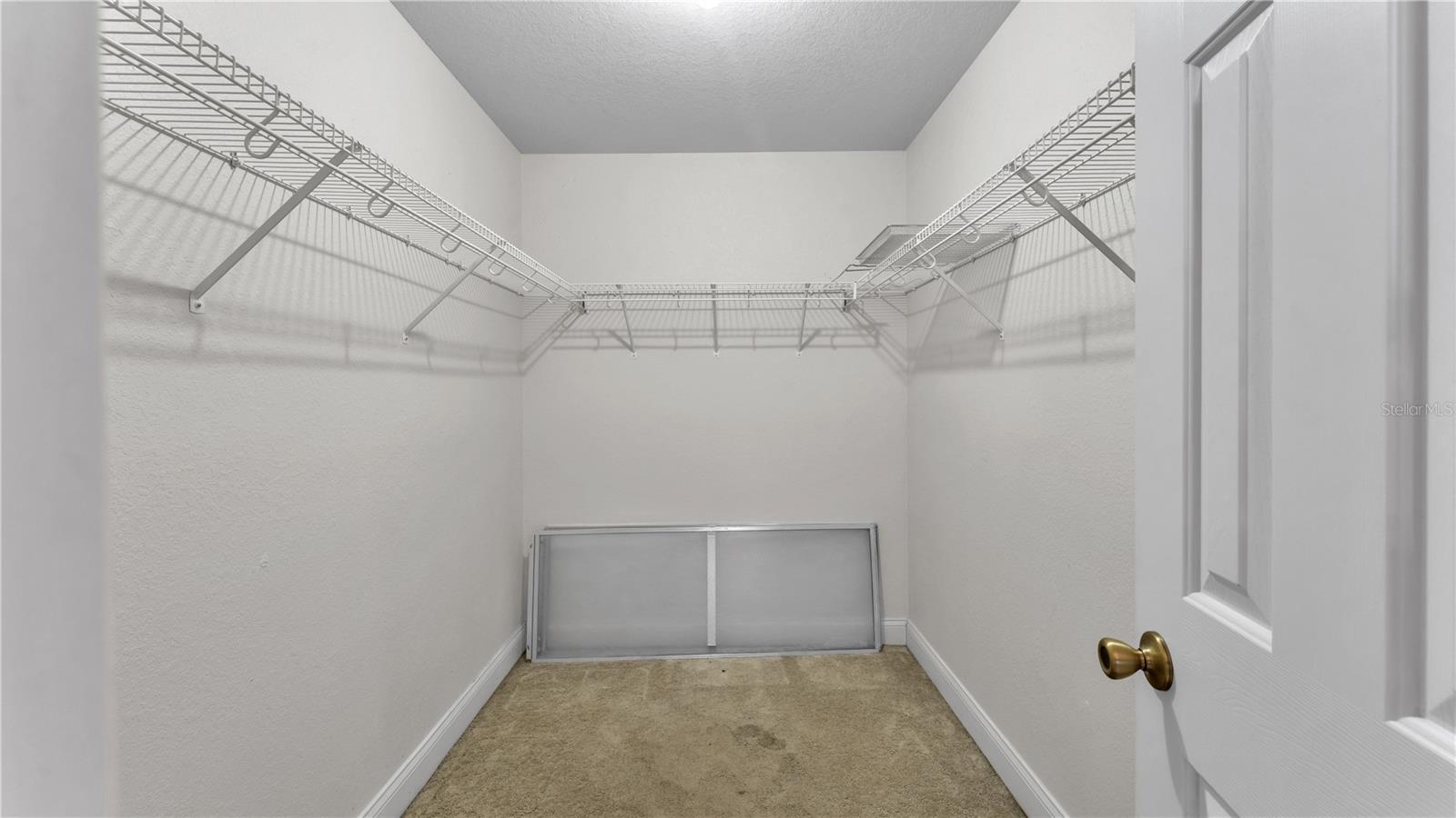 MADALYN COVE - Residential