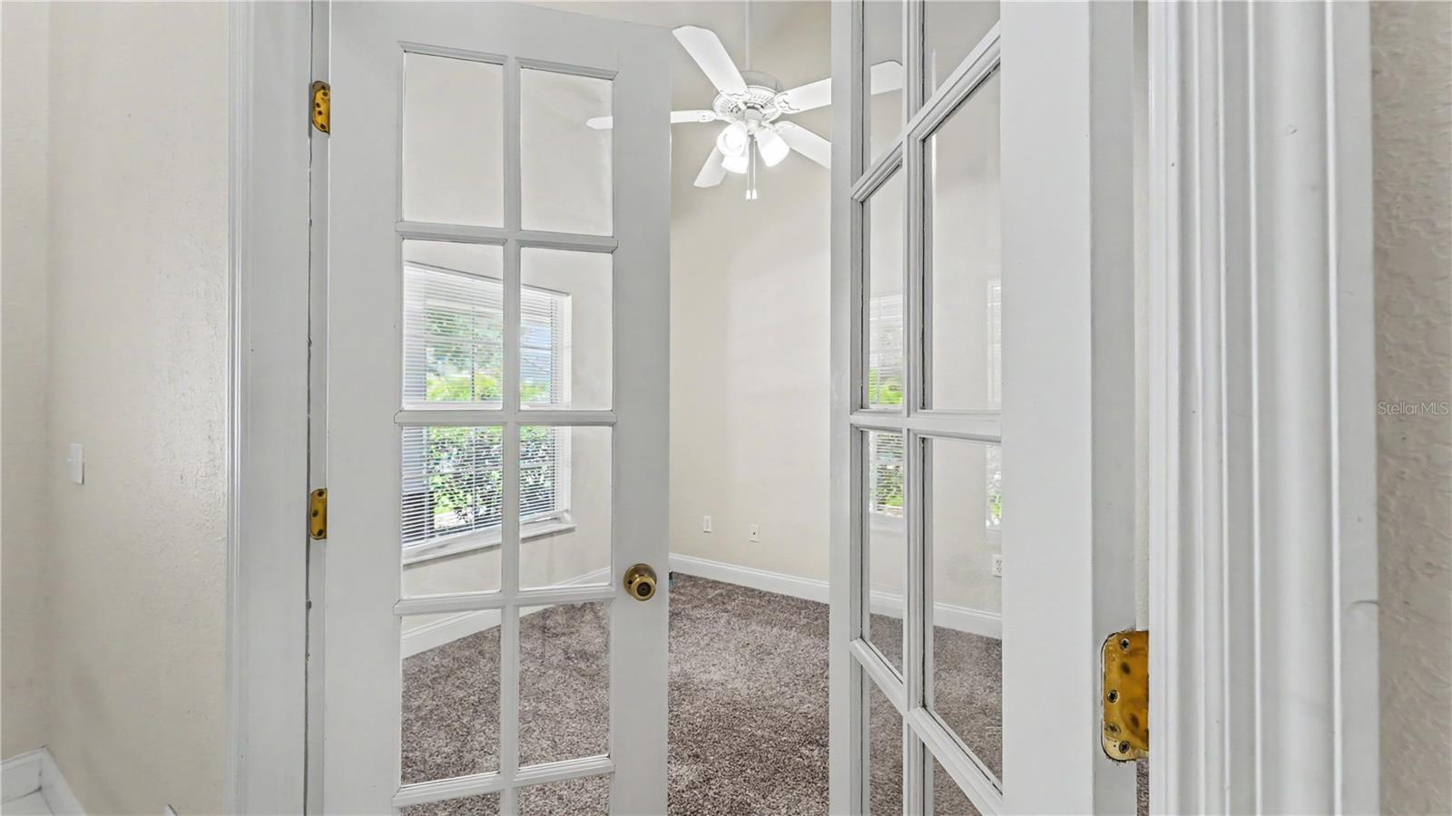 MADALYN COVE - Residential