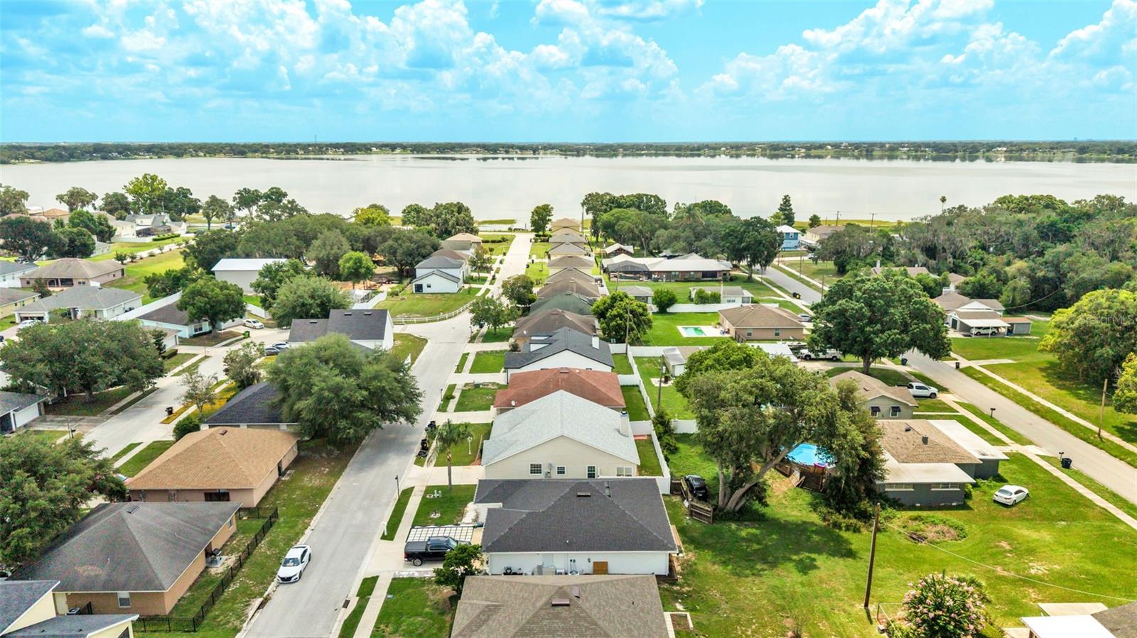 MADALYN COVE - Residential