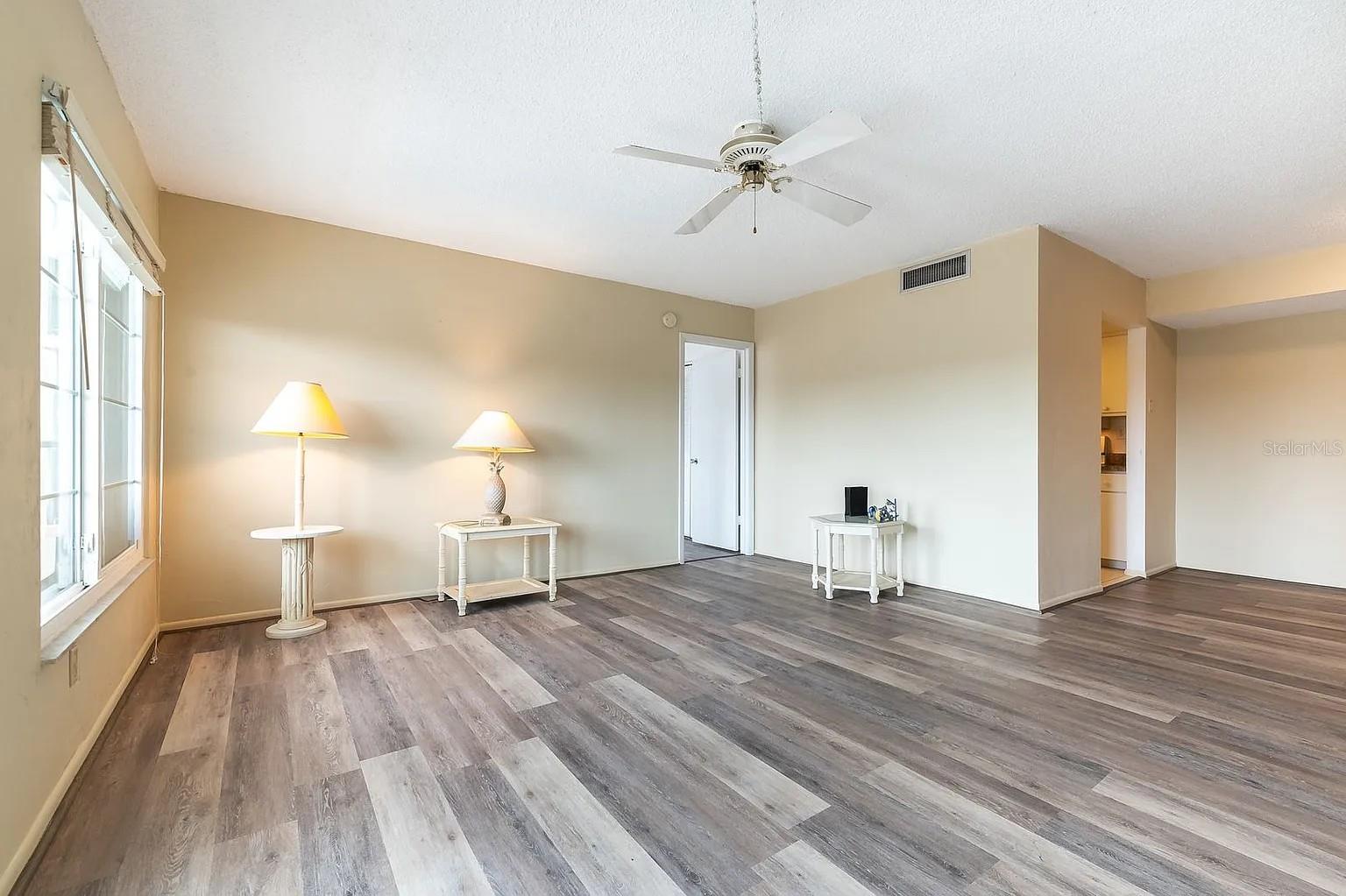 RAINTREE - Residential