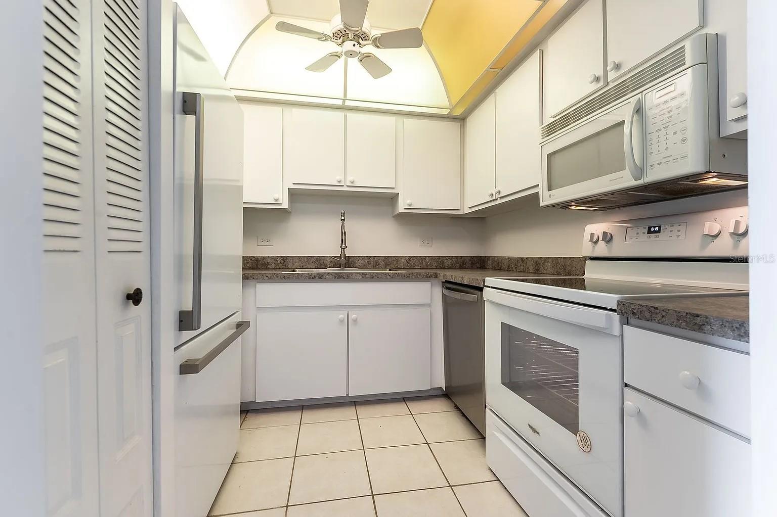 RAINTREE - Residential