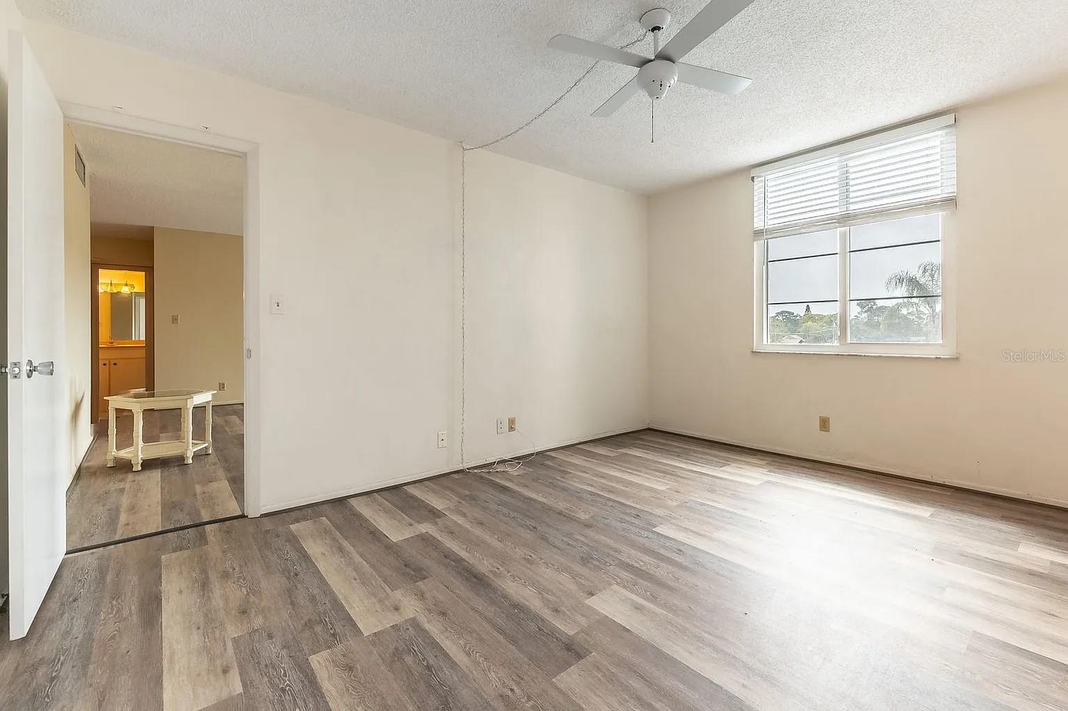 RAINTREE - Residential