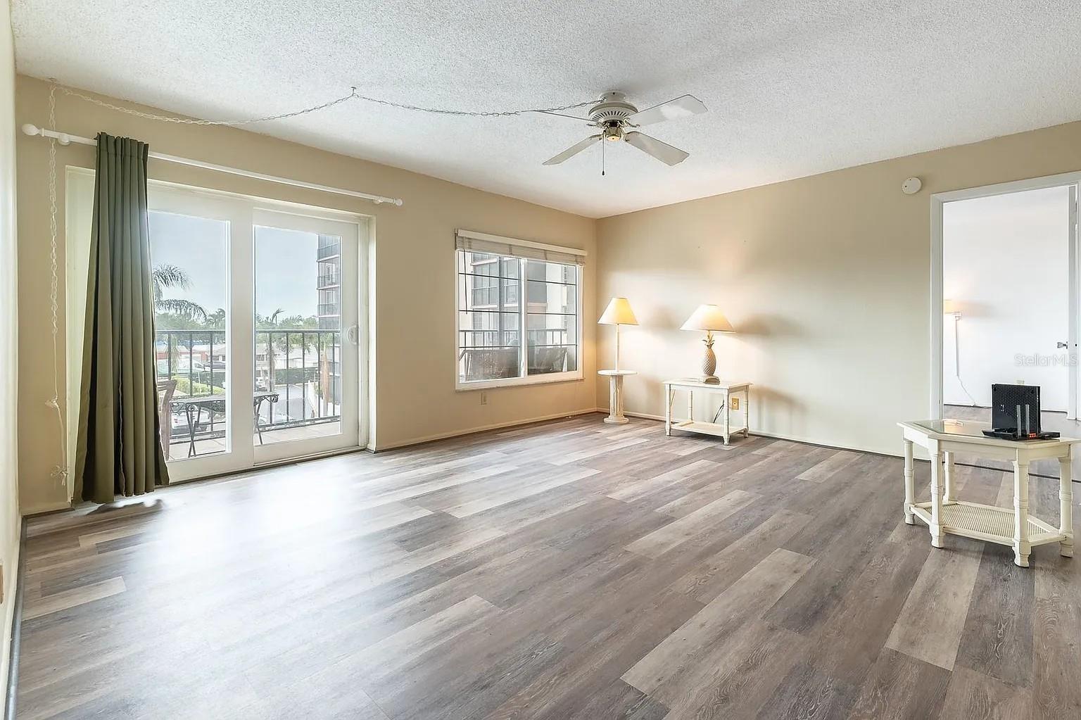 RAINTREE - Residential