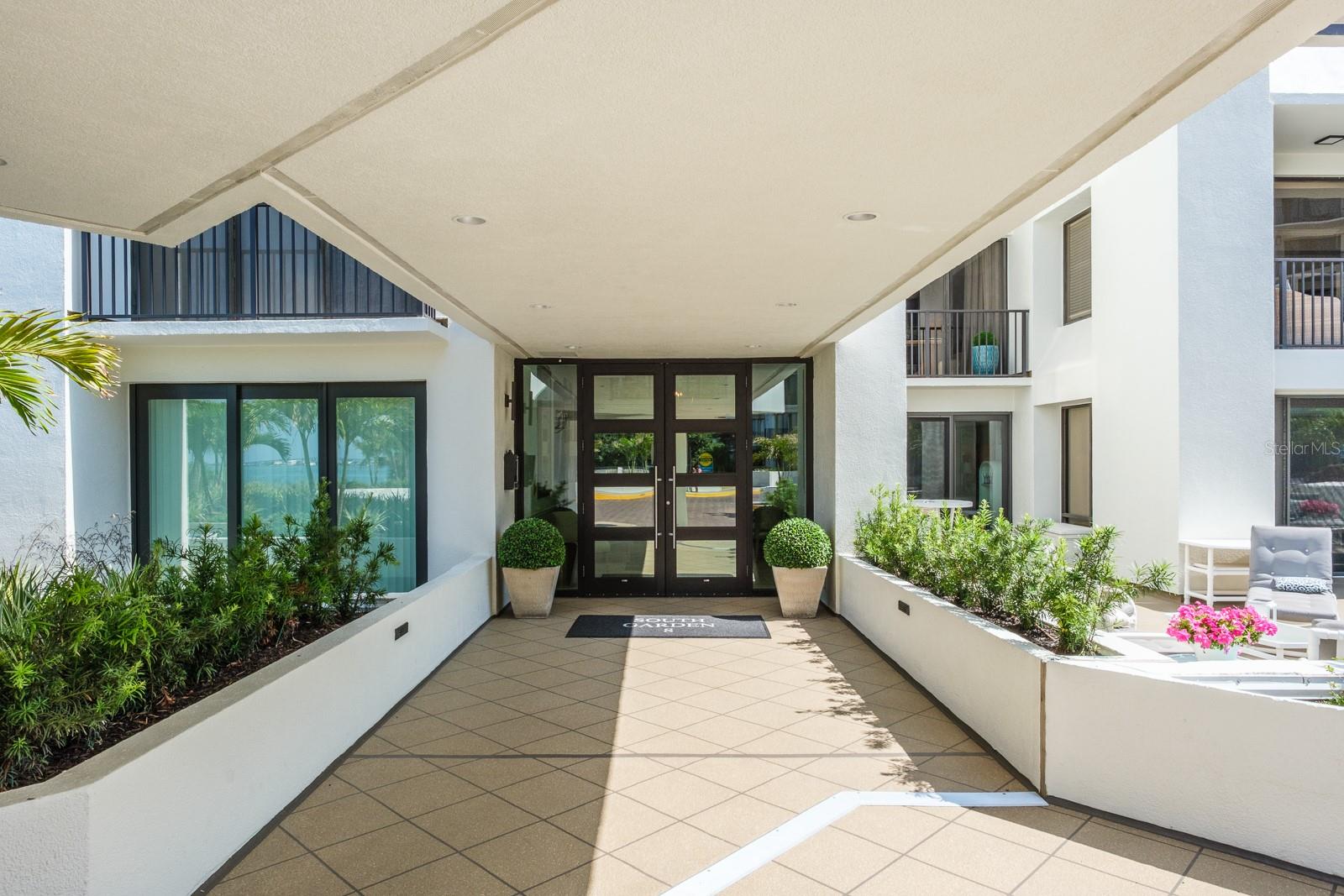 BELLEVIEW BILTMORE VILLAS SOUTH GARDEN - Residential