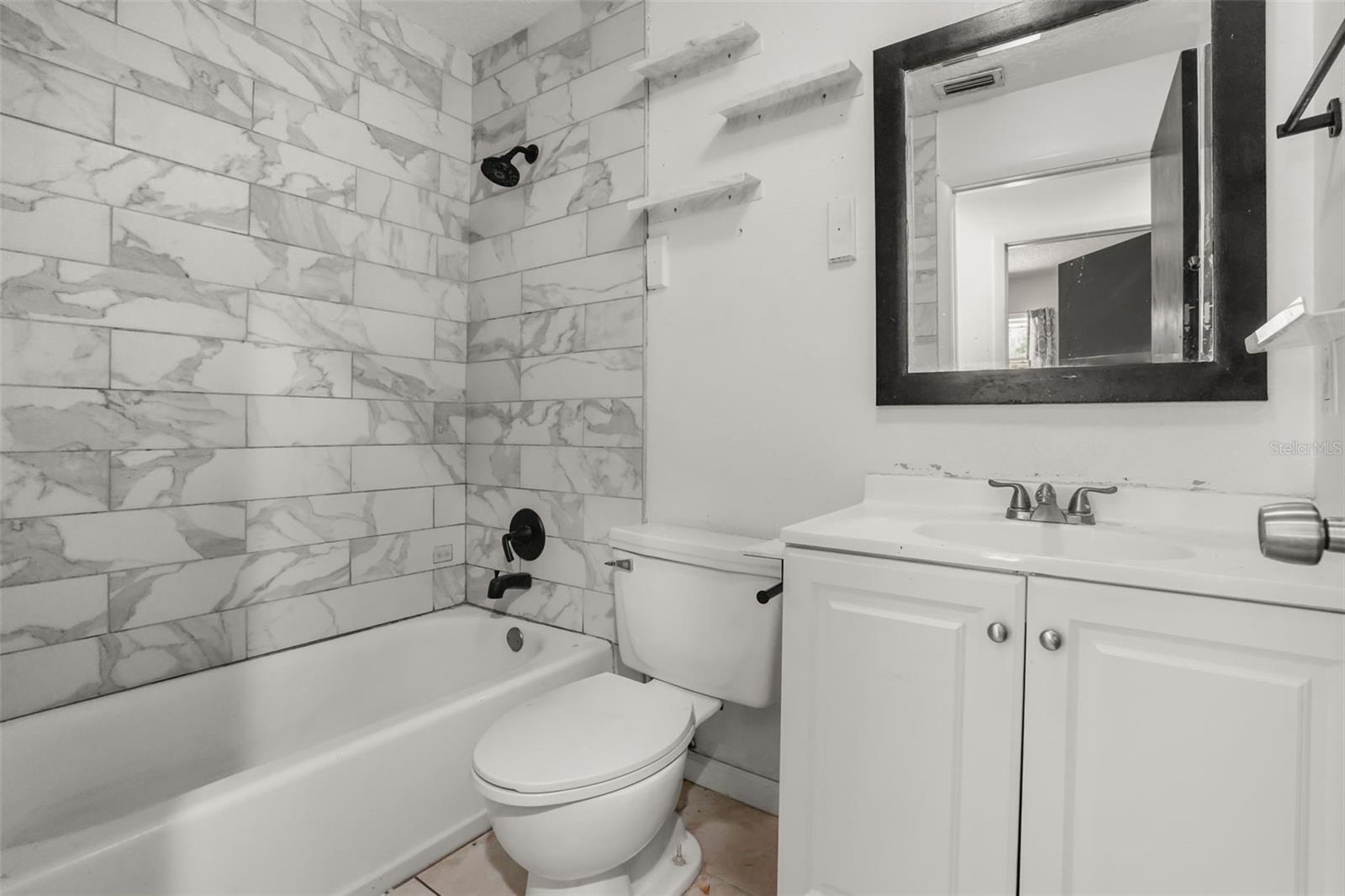 MOUNT DORA - Residential