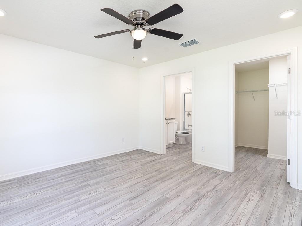 1587 - PORT CHARLOTTE SUB 33 - Residential