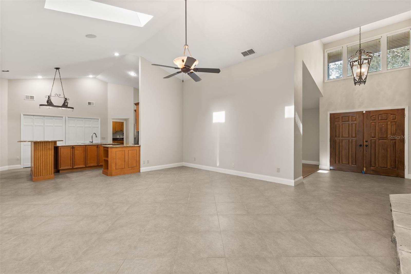 TURNBURY WOODS - Residential