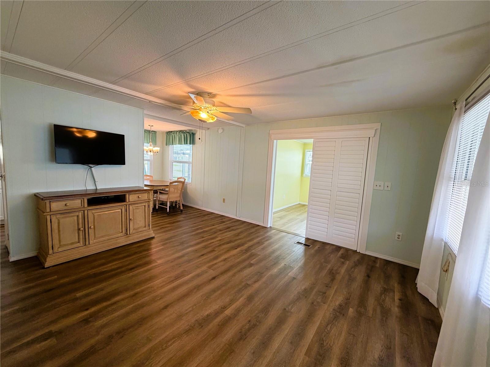 HAWTHORNE AT LEESBURG A COOP - Residential