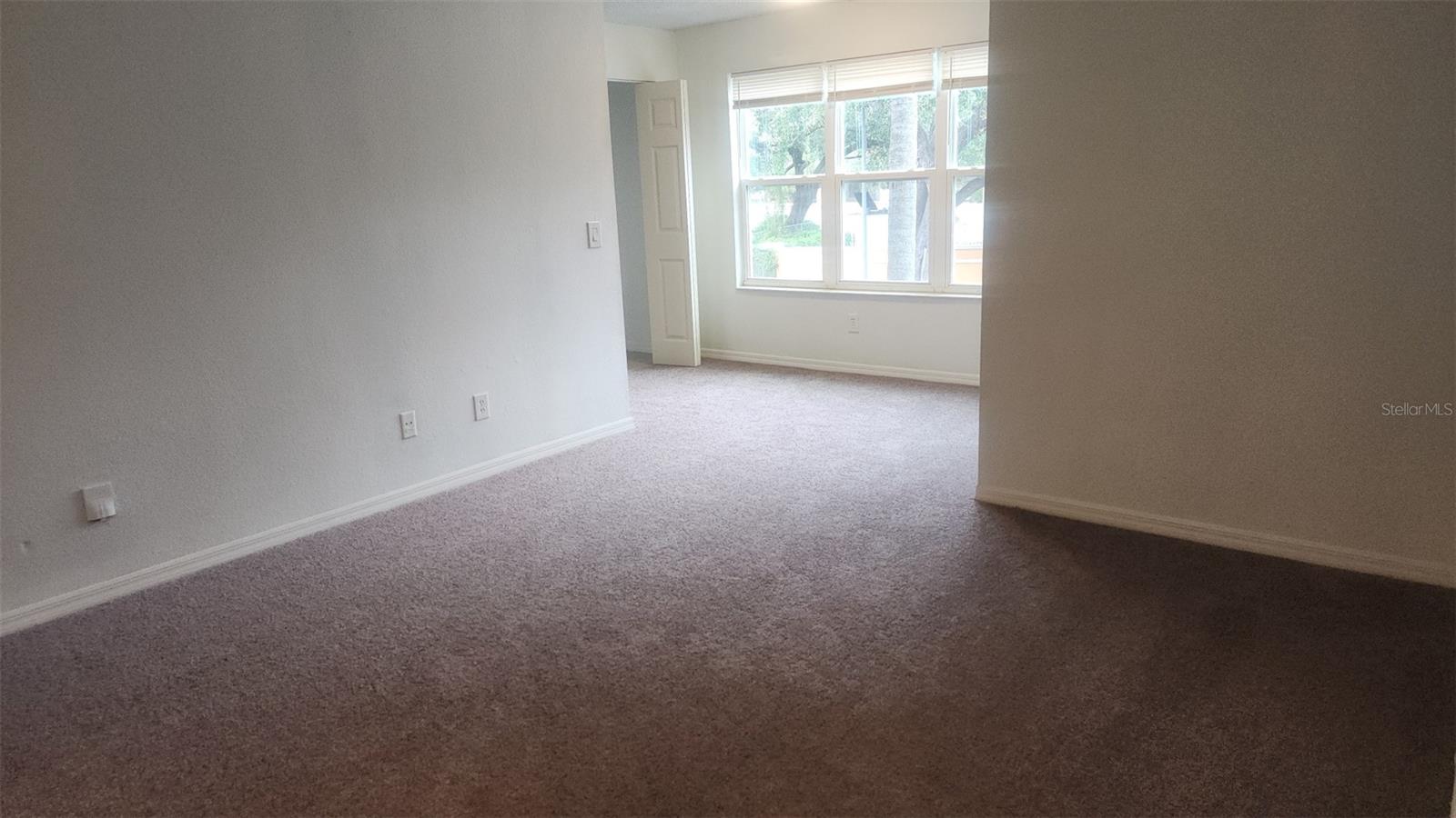 VENETIAN PLACE - Residential Lease