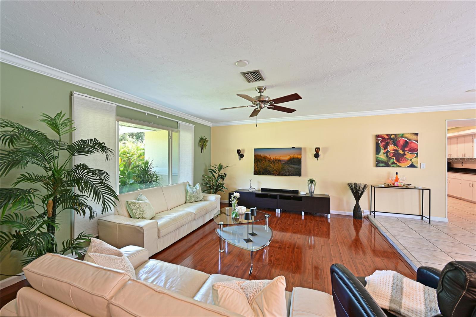 GROVE HAVEN SUB - Residential