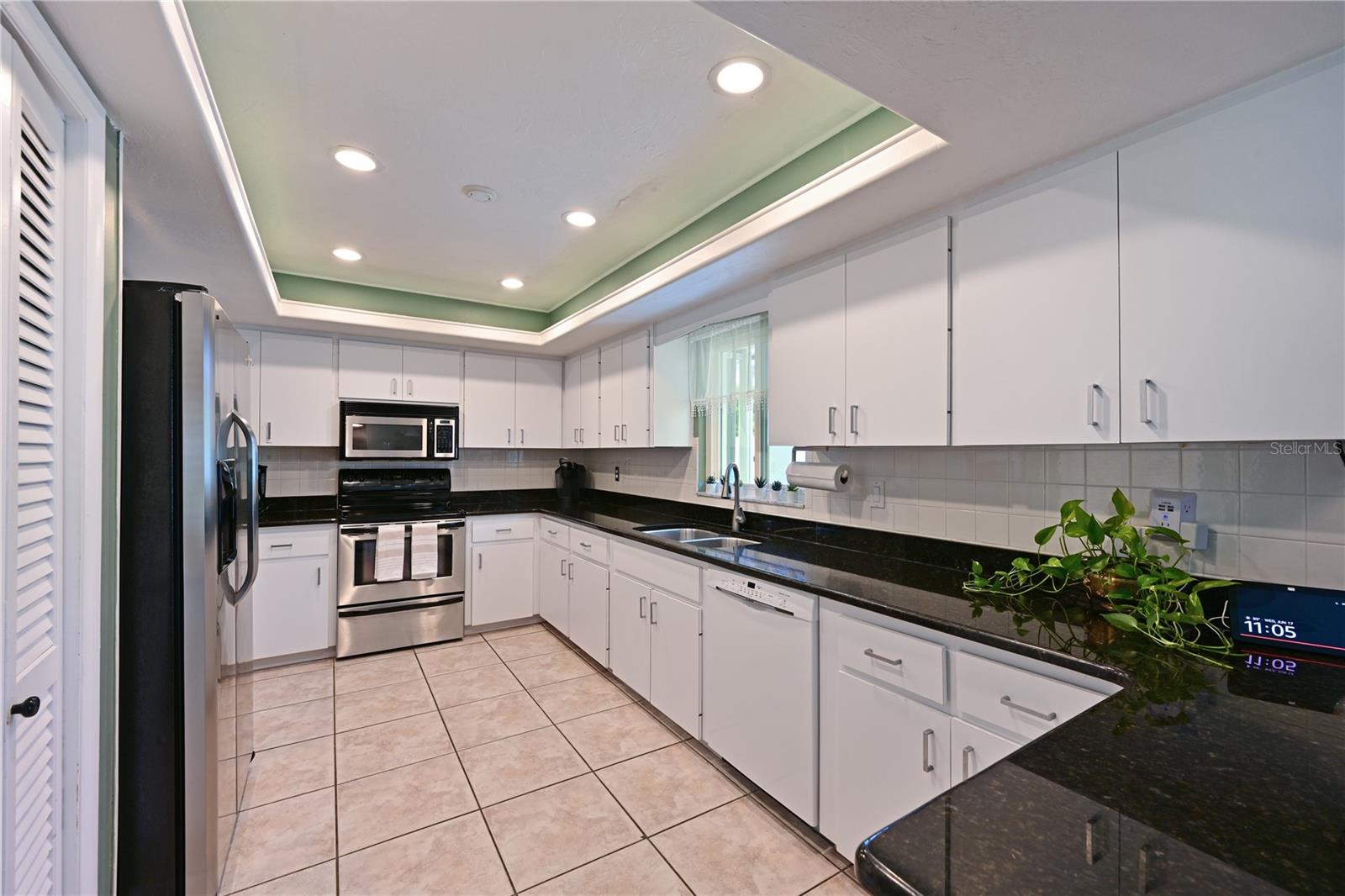 GROVE HAVEN SUB - Residential