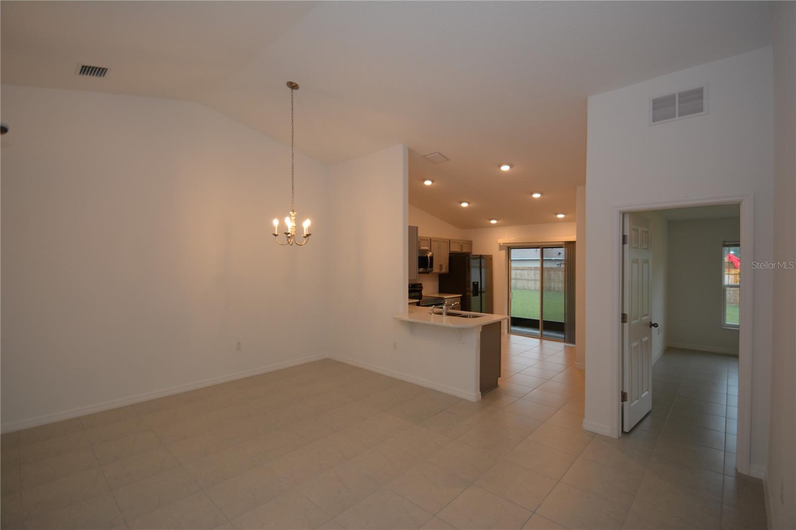 SEMINOLE WOODS - Residential Income