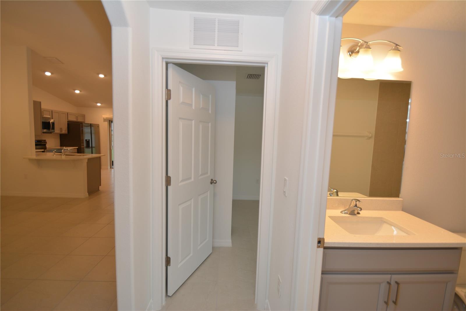 SEMINOLE WOODS - Residential Income