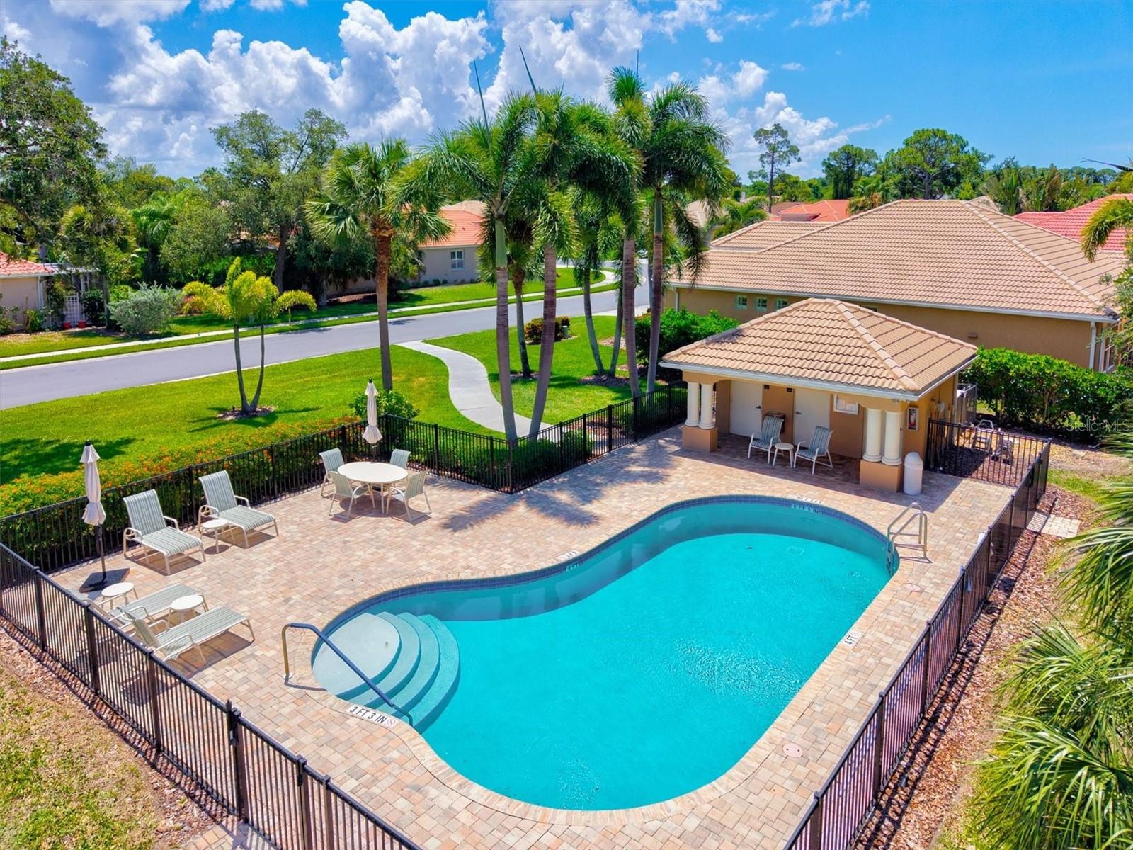 WILLOWBROOK - Residential