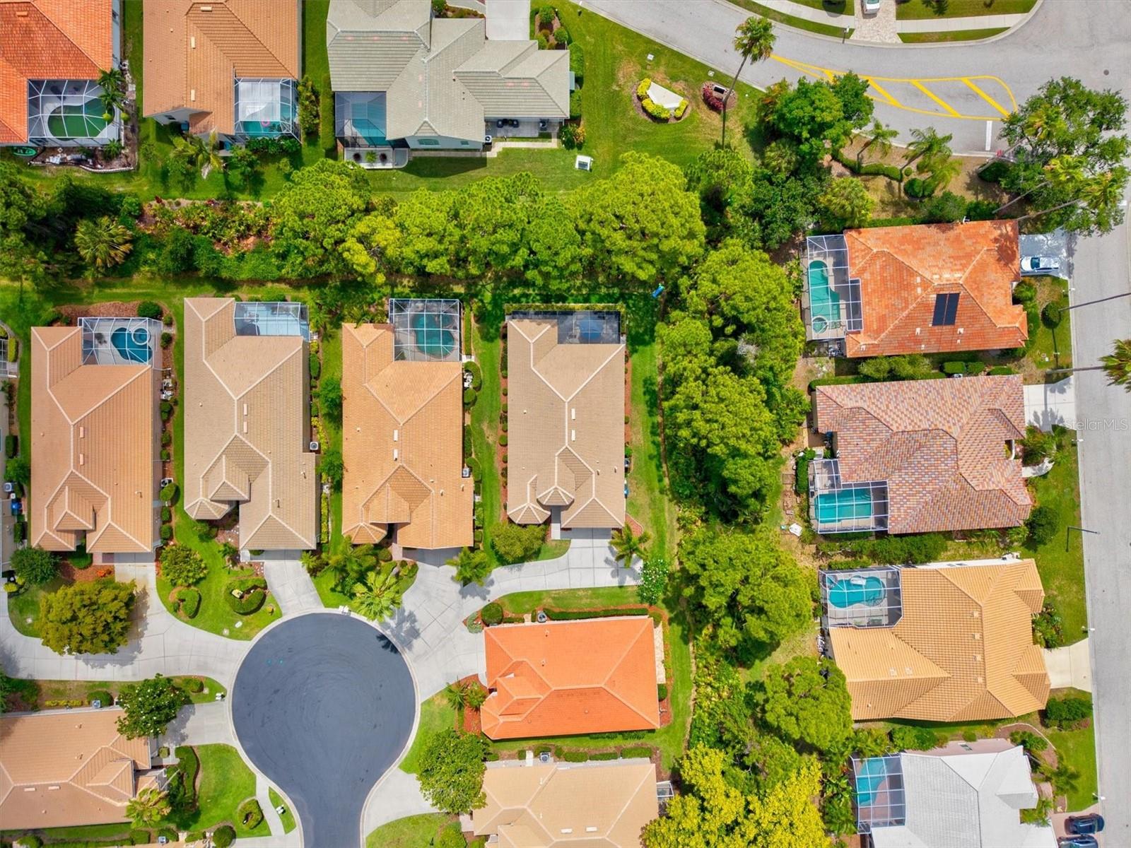 WILLOWBROOK - Residential