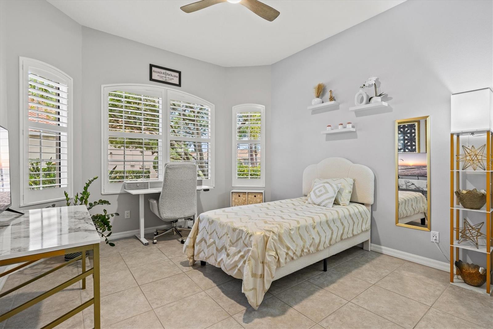 WILLOWBROOK - Residential