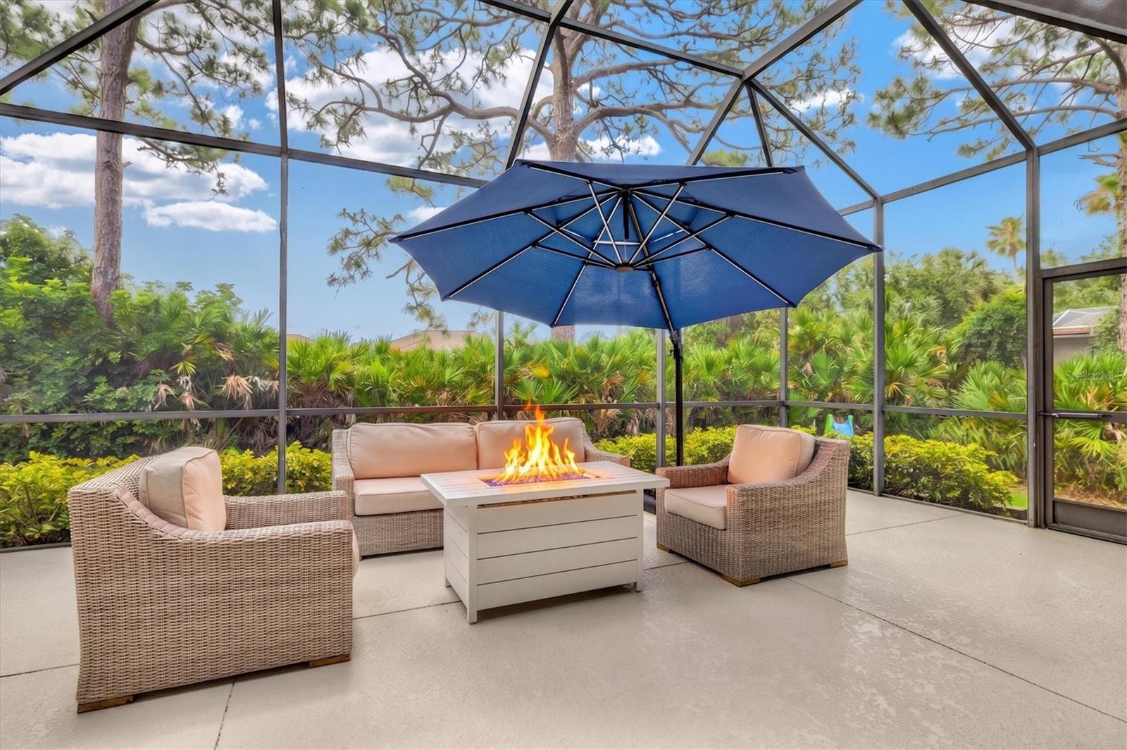 WILLOWBROOK - Residential
