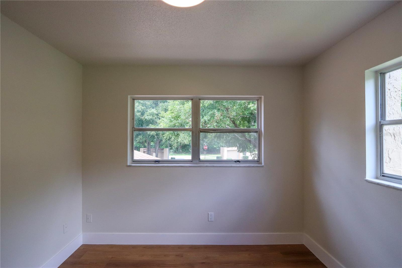 PARK LAKE TWNHS - Residential