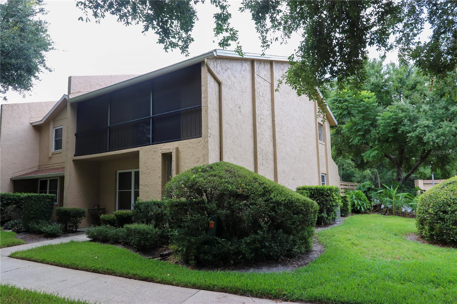 PARK LAKE TWNHS - Residential