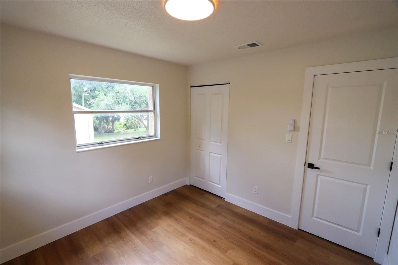 PARK LAKE TWNHS - Residential