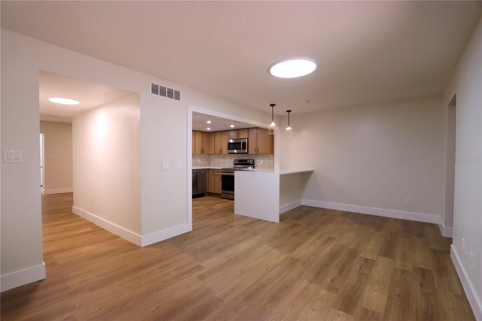PARK LAKE TWNHS - Residential