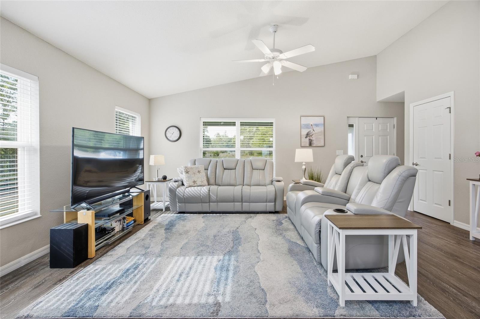 SILVER SPGS SHORES UN 36 - Residential