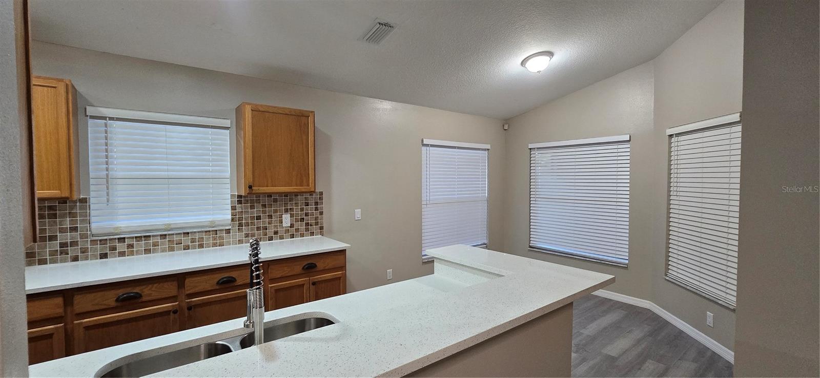 LUMSDEN POINTE PHASE 1 LOT 9 BLOCK E - Residential Lease