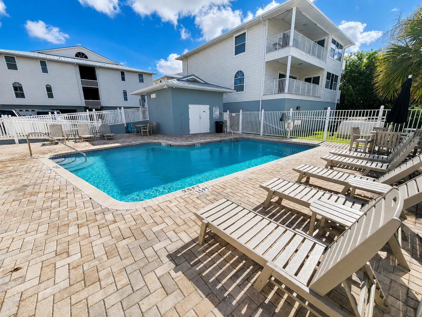MARINERS POINTE OF INDIAN SHORES CONDO - Residential