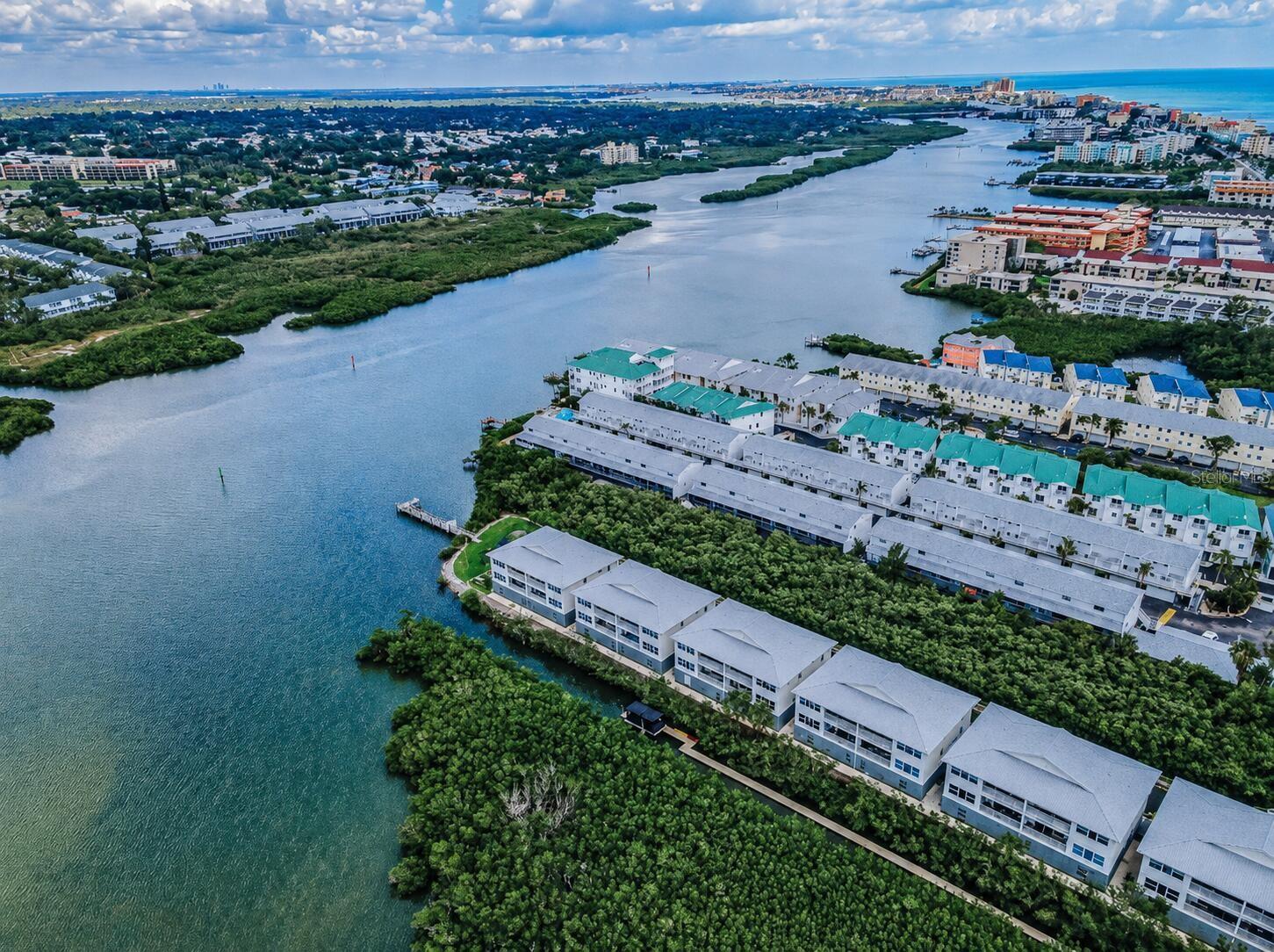 MARINERS POINTE OF INDIAN SHORES CONDO - Residential