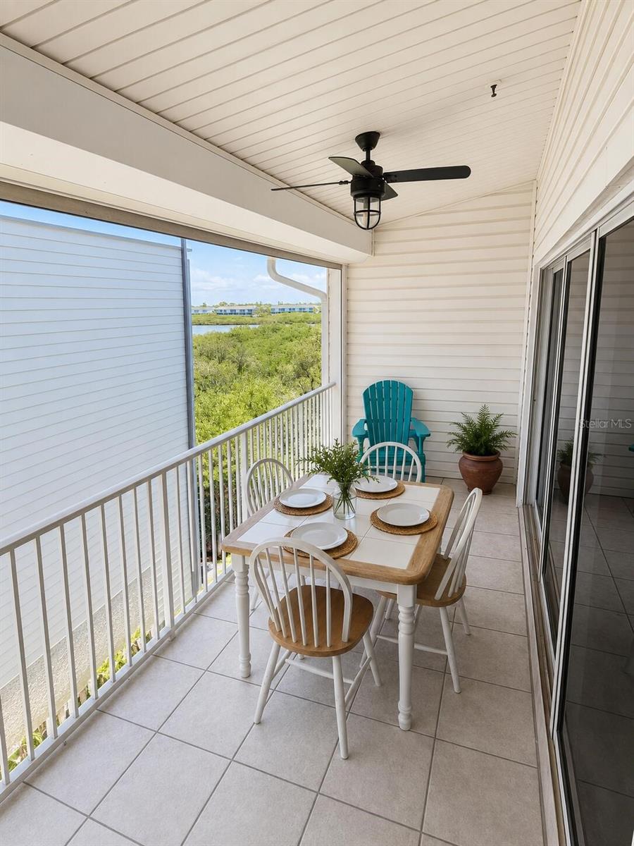 MARINERS POINTE OF INDIAN SHORES CONDO - Residential