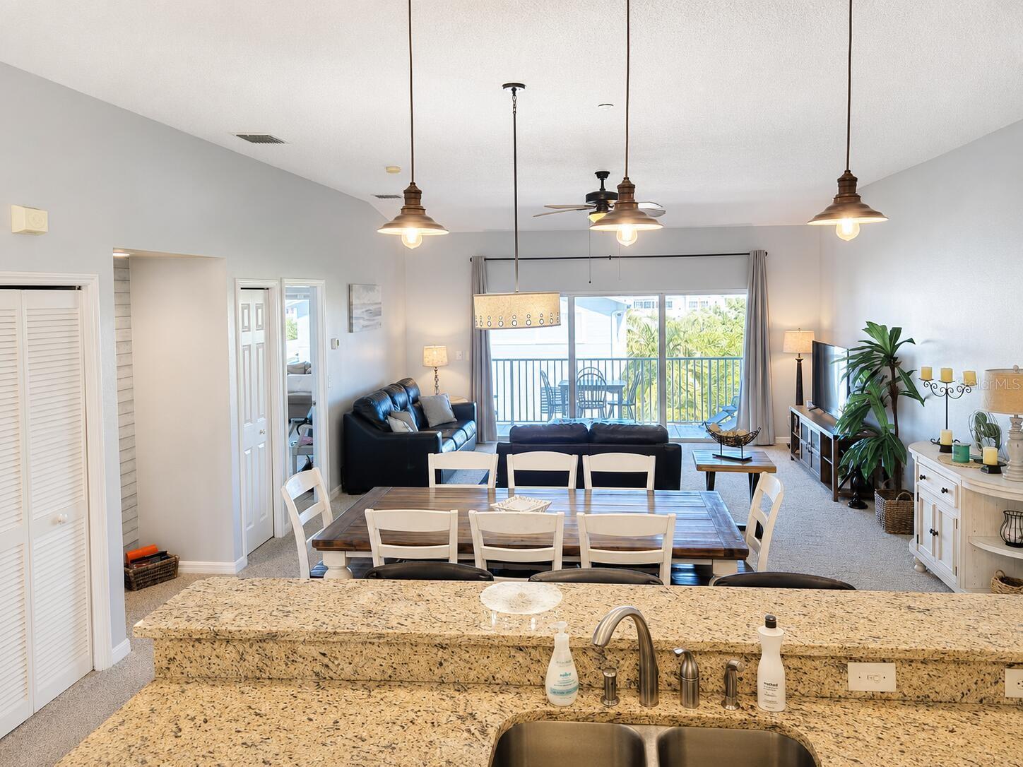MARINERS POINTE OF INDIAN SHORES CONDO - Residential