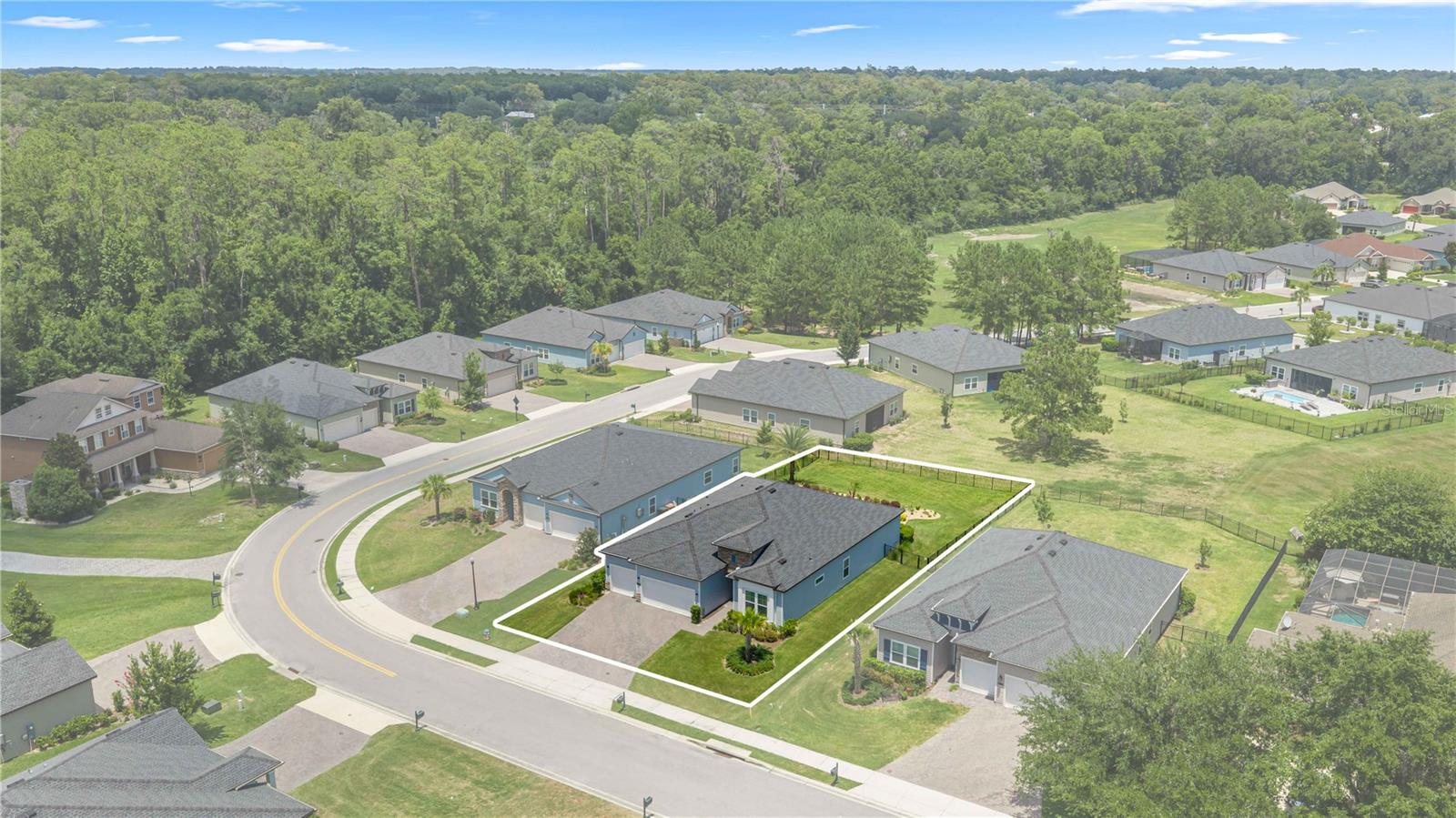 OAK HAMMOCK AT BELLECHASE - Residential