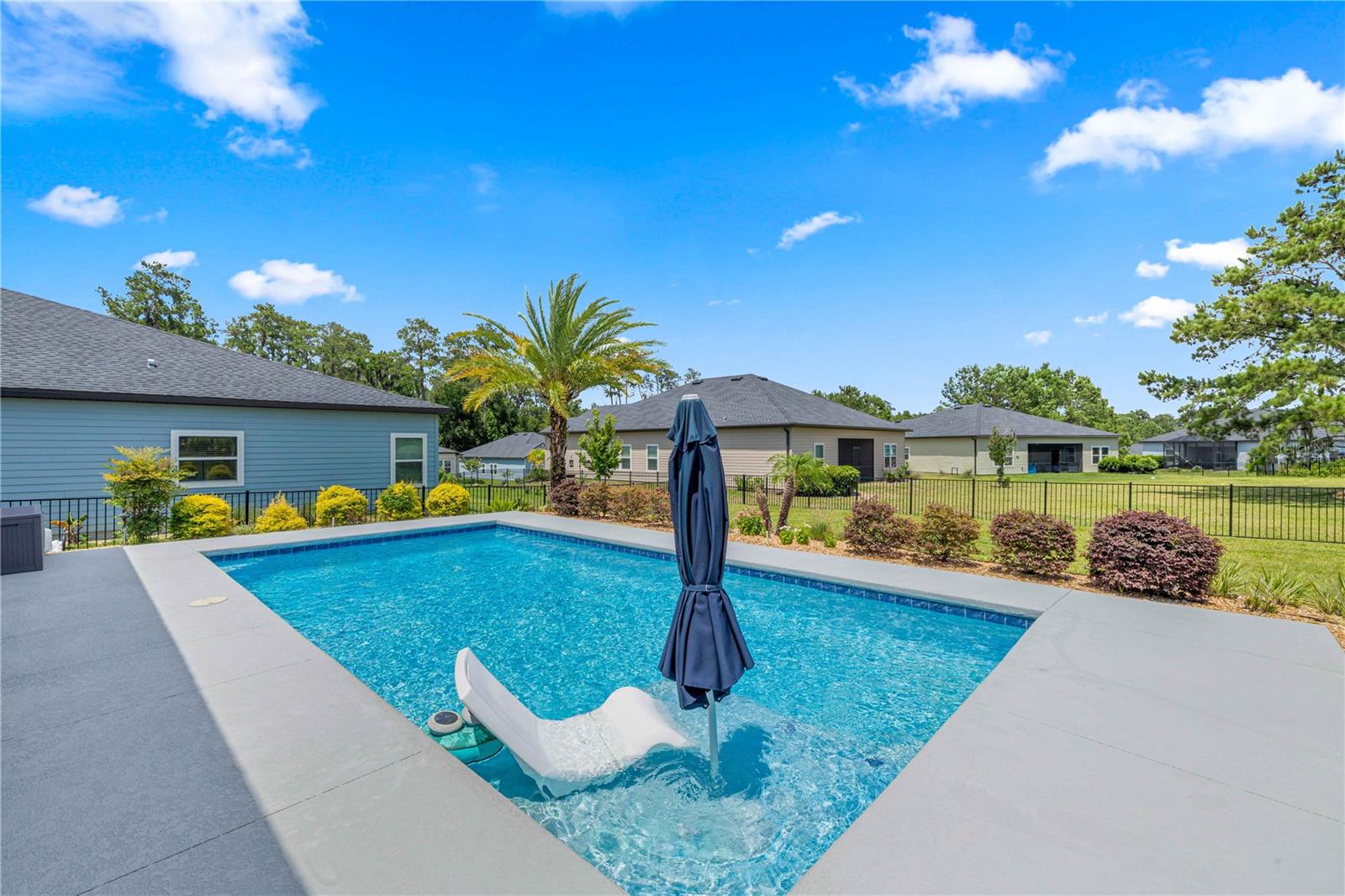 OAK HAMMOCK AT BELLECHASE - Residential