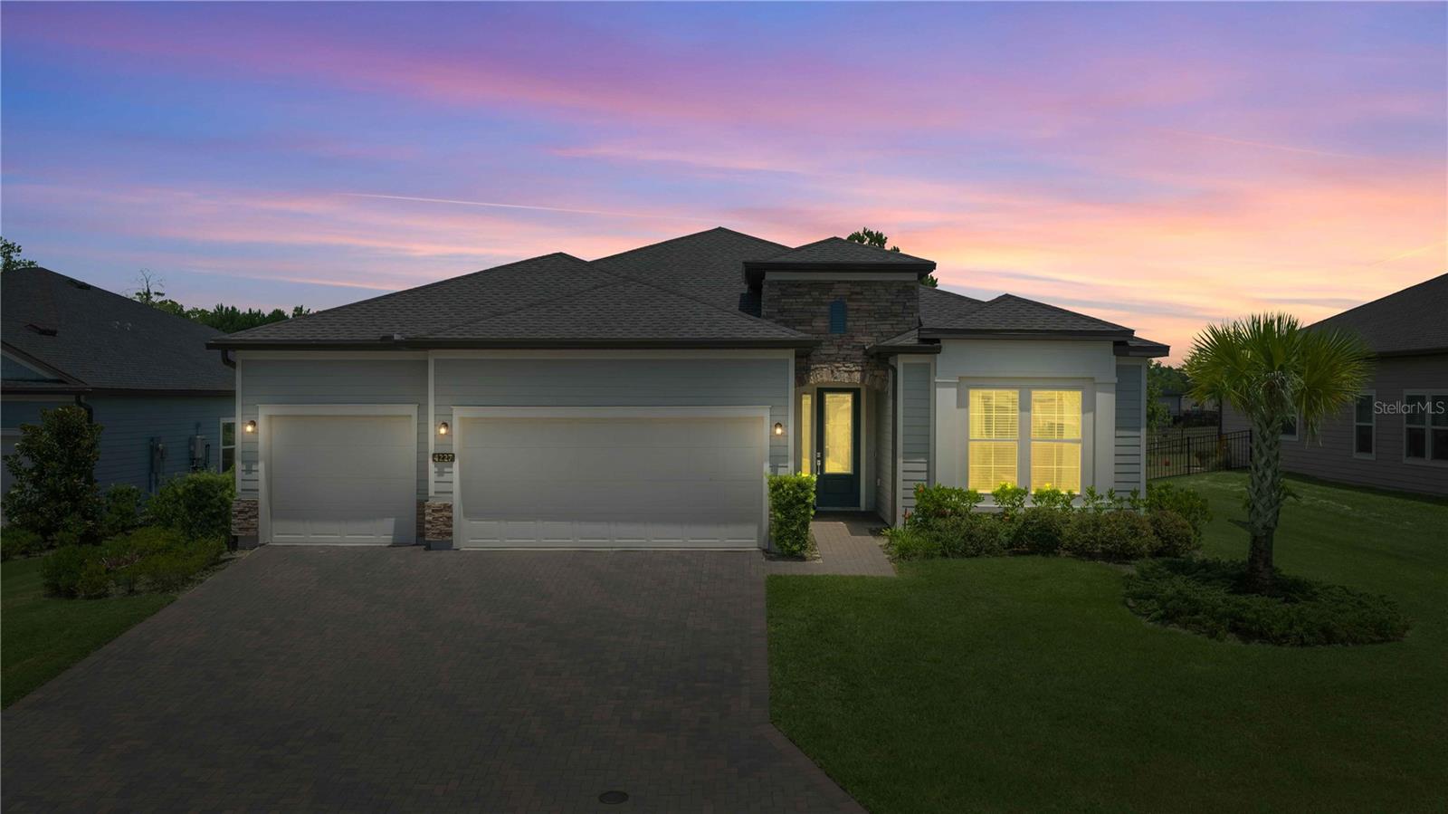 OAK HAMMOCK AT BELLECHASE - Residential